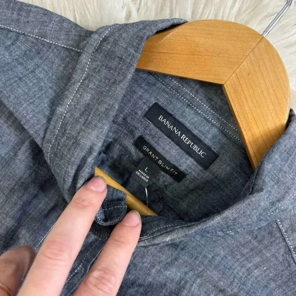 NWT Men’s Banana Republic grant long sleeve dark denim Shirt sz Large